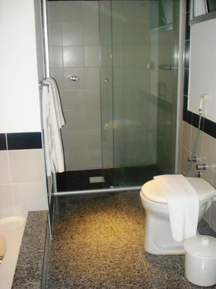פלוטאס Hotel Manta מראה חיצוני תמונה