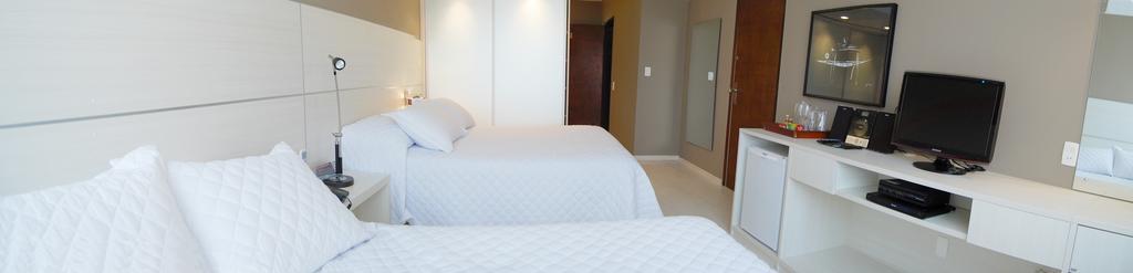 פלוטאס Hotel Manta מראה חיצוני תמונה